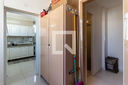 Apartamento à venda com 209m², 3 quartos e 1 vagaÁrea de Serviço