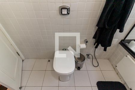 Apartamento à venda com 209m², 3 quartos e 1 vagaBanheiro 2