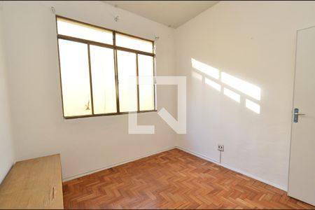 Quarto 1 de apartamento para alugar com 3 quartos, 80m² em Centro, Belo Horizonte