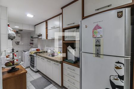 Apartamento à venda com 186m², 3 quartos e 3 vagas Apartamento à venda com 186m², 3 quartos e 3 vagasCozinha