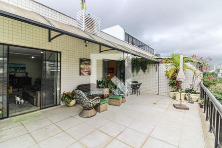 Apartamento à venda com 186m², 3 quartos e 3 vagas Apartamento à venda com 186m², 3 quartos e 3 vagasVaranda