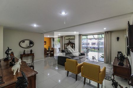 Apartamento à venda com 186m², 3 quartos e 3 vagas Apartamento à venda com 186m², 3 quartos e 3 vagasSala