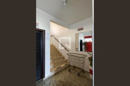 Apartamento para alugar com 90m², 2 quartos e 1 vagaHall de entrada