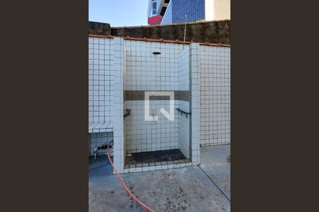 Apartamento para alugar com 90m², 2 quartos e 1 vagaDucha