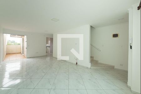 Sala de casa à venda com 3 quartos, 158m² em Vila Brasílio Machado, São Paulo