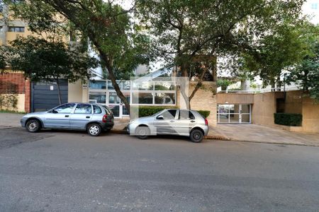 Apartamento para alugar com 250m², 3 quartos e 4 vagasFachada