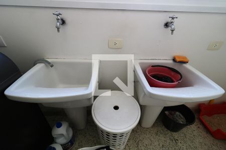 Apartamento para alugar com 250m², 3 quartos e 4 vagasÁrea de Serviço