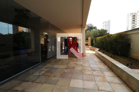 Apartamento para alugar com 250m², 3 quartos e 4 vagasÁrea Social - Playground