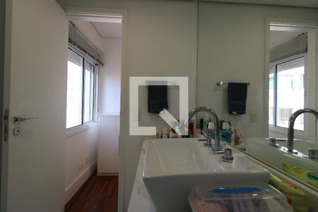 Apartamento para alugar com 250m², 3 quartos e 4 vagasBanheiro da Suíte 3