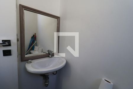 Apartamento para alugar com 250m², 3 quartos e 4 vagasBanheiro de Serviço