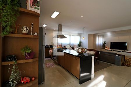 Apartamento para alugar com 250m², 3 quartos e 4 vagasCozinha