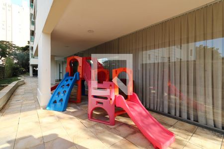 Apartamento para alugar com 250m², 3 quartos e 4 vagasÁrea Social - Playground