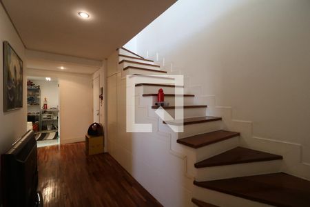 Apartamento para alugar com 250m², 3 quartos e 4 vagasCorredor