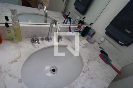 Apartamento para alugar com 250m², 3 quartos e 4 vagasBanheiro da Suíte 2