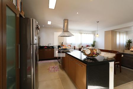 Apartamento para alugar com 250m², 3 quartos e 4 vagasCozinha