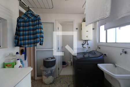 Apartamento para alugar com 250m², 3 quartos e 4 vagasÁrea de Serviço