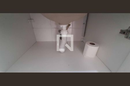 Apartamento para alugar com 46m², 2 quartos e 1 vaga Apartamento para alugar com 46m², 2 quartos e 1 vagaBanheiro