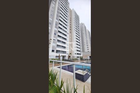 Apartamento para alugar com 46m², 2 quartos e 1 vaga Apartamento para alugar com 46m², 2 quartos e 1 vagaFachada