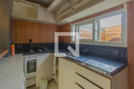 Cozinha de casa de condomínio para alugar com 3 quartos, 98m² em Mato Grande, Canoas