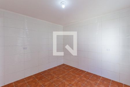 Quarto de casa para alugar com 1 quarto, 40m² em Km 18, Osasco