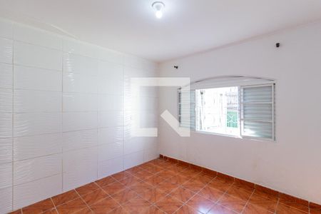 Quarto de casa para alugar com 1 quarto, 40m² em Km 18, Osasco