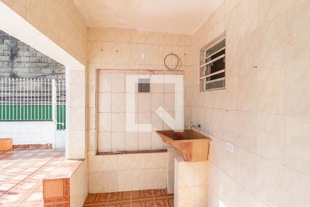 Casa para alugar com 40m², 1 quarto e sem vagaÁrea de serviço