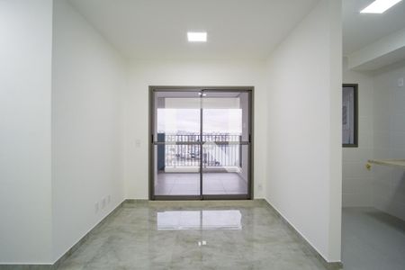 Sala de apartamento para alugar com 2 quartos, 65m² em Chácara Seis de Outubro, São Paulo