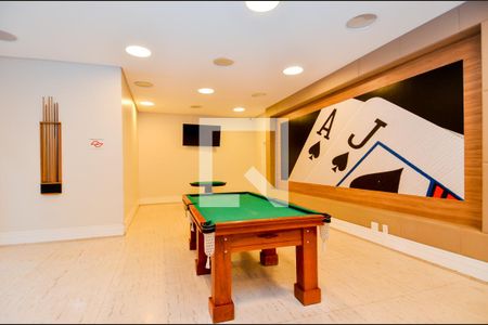 Apartamento à venda com 83m², 2 quartos e 1 vagaÁrea Comum