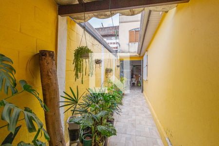 Casa para alugar com 110m², 2 quartos e 1 vagaQuintal