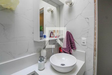 Casa à venda com 125m², 3 quartos e 2 vagasBanheiro Social