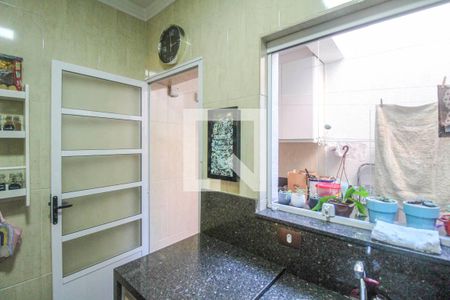 Casa à venda com 125m², 3 quartos e 2 vagasCozinha