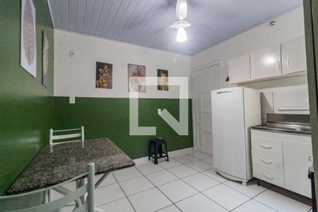 Sala/Cozinha de apartamento para alugar com 1 quarto, 34m² em Ipiranga, São José