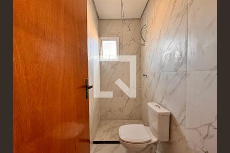 Apartamento à venda com 92m², 2 quartos e 1 vaga Apartamento à venda com 92m², 2 quartos e 1 vagaBanheiro da Suíte