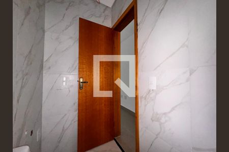 Apartamento à venda com 92m², 2 quartos e 1 vaga Apartamento à venda com 92m², 2 quartos e 1 vagaBanheiro