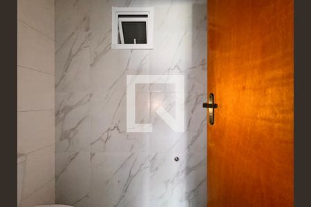 Apartamento à venda com 92m², 2 quartos e 1 vaga Apartamento à venda com 92m², 2 quartos e 1 vagaBanheiro de serviço