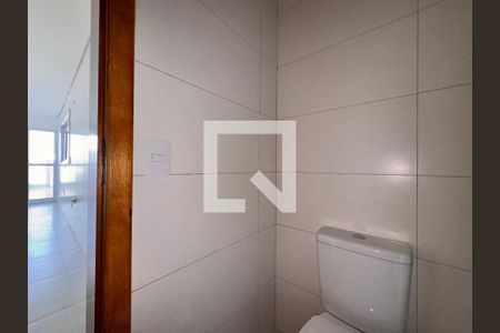 Apartamento à venda com 92m², 2 quartos e 1 vaga Apartamento à venda com 92m², 2 quartos e 1 vagaBanheiro de serviço