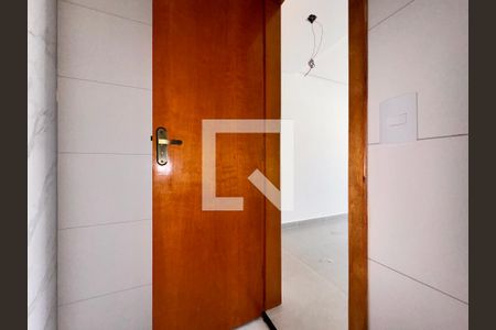 Apartamento à venda com 92m², 2 quartos e 1 vaga Apartamento à venda com 92m², 2 quartos e 1 vagaBanheiro de serviço