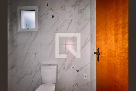 Apartamento à venda com 92m², 2 quartos e 1 vaga Apartamento à venda com 92m², 2 quartos e 1 vagaBanheiro