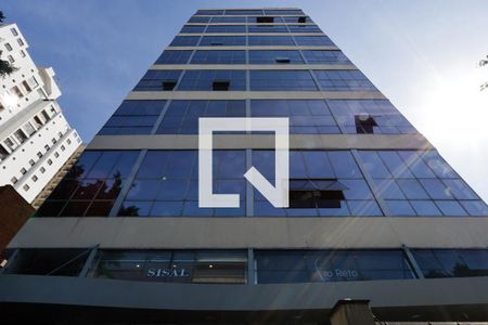 Apartamento para alugar com 72m², 1 quarto e 2 vagas Apartamento para alugar com 72m², 1 quarto e 2 vagasFachada