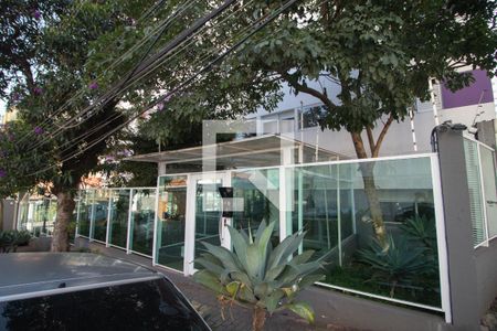 Studio à venda com 34m², 1 quarto e 1 vagaFachada 