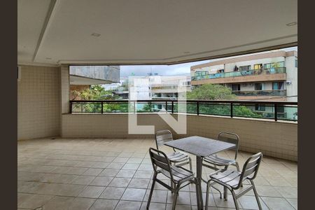 Varanda de apartamento para alugar com 2 quartos, 180m² em Recreio dos Bandeirantes, Rio de Janeiro