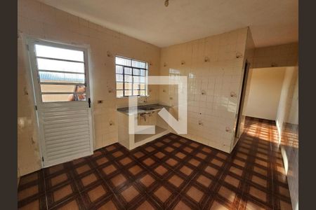 Foto 04 de casa à venda com 7 quartos, 130m² em Jardim Danfer, São Paulo