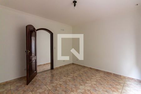 Casa para alugar com 250m², 3 quartos e 2 vagasSuíte 