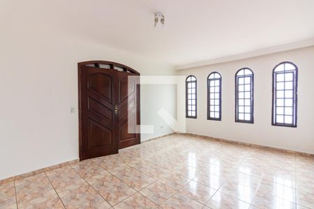 Sala  de casa para alugar com 3 quartos, 250m² em São Pedro, Osasco