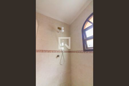 Casa para alugar com 250m², 3 quartos e 2 vagasBanheiro