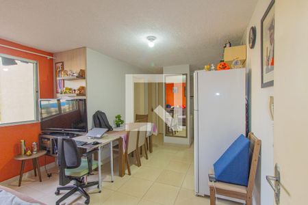 Sala de apartamento à venda com 2 quartos, 42m² em Mato Grande, Canoas