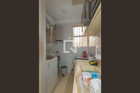 Apartamento à venda com 42m², 2 quartos e 1 vaga Apartamento à venda com 42m², 2 quartos e 1 vagaÁrea de Serviço