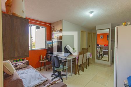 Sala de apartamento à venda com 2 quartos, 42m² em Mato Grande, Canoas