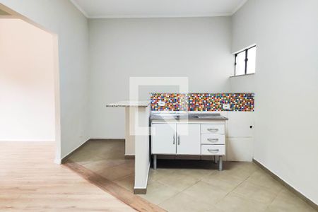 Apartamento para alugar com 60m², 1 quarto e sem vaga Apartamento para alugar com 60m², 1 quarto e sem vagaCozinha e Área de Serviço
