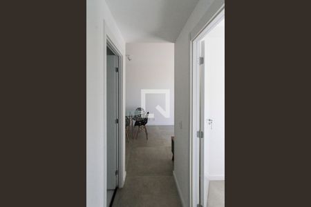 Apartamento para alugar com 48m², 2 quartos e sem vaga Apartamento para alugar com 48m², 2 quartos e sem vagaCorredor